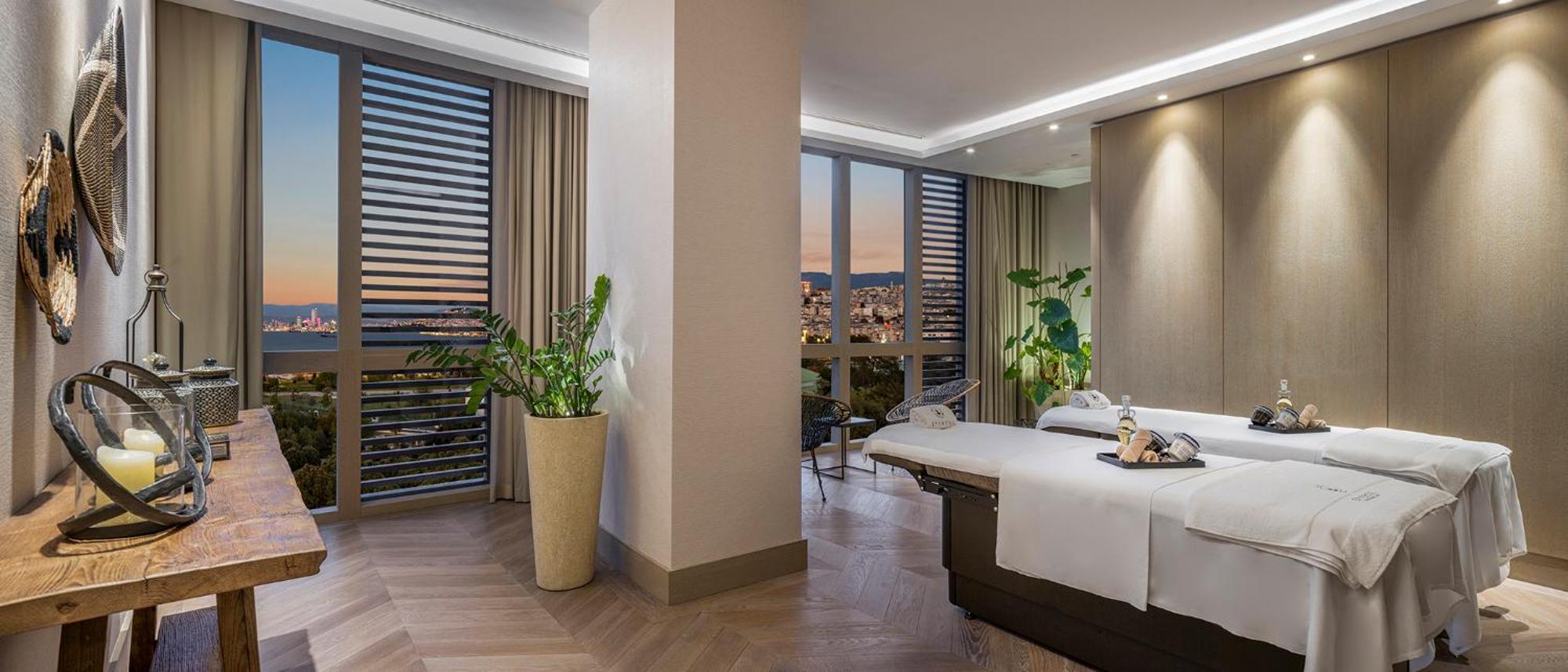 Hotel Hyatt Regency Istinyepark 5*
