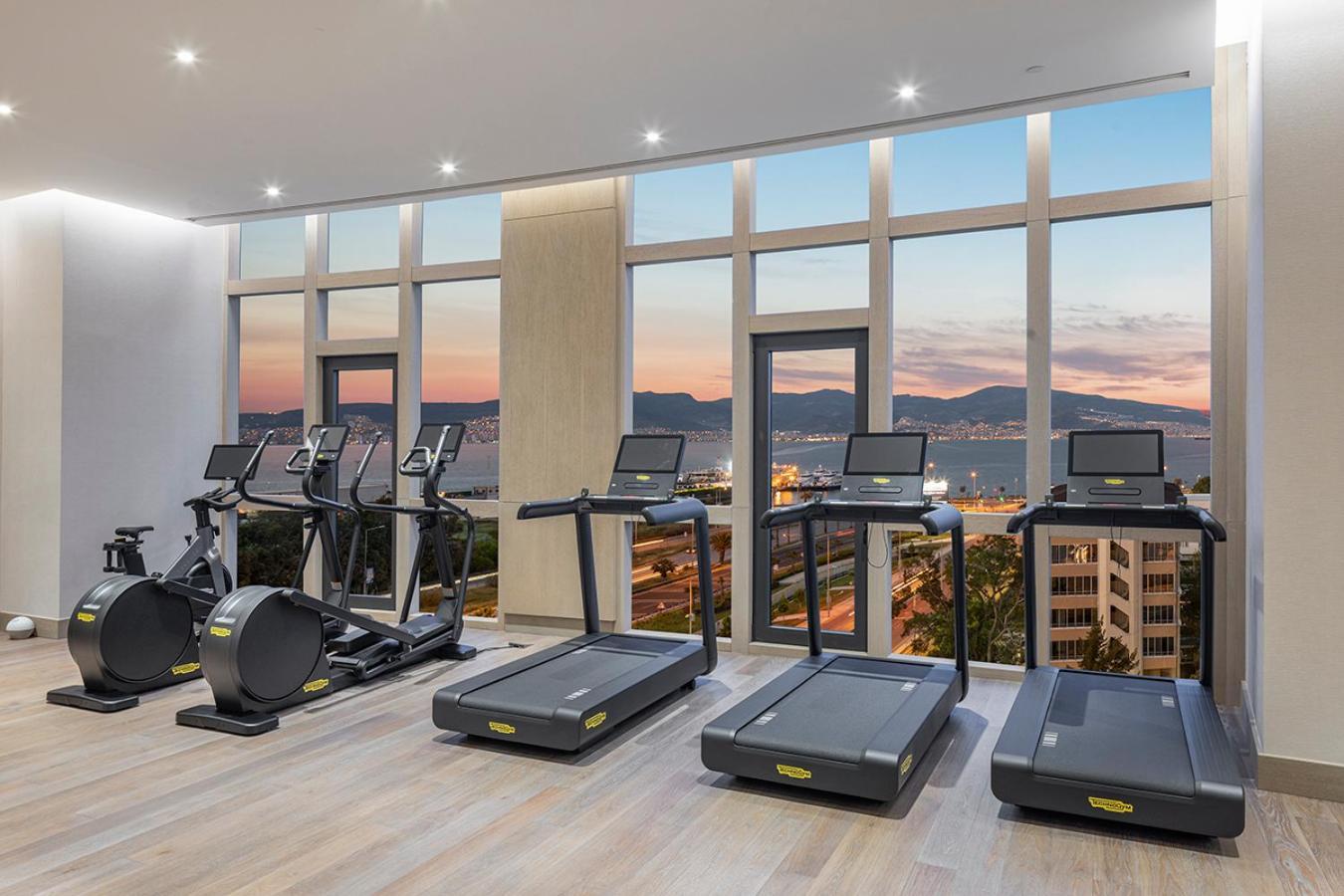 Hyatt Regency Istinyepark 5*